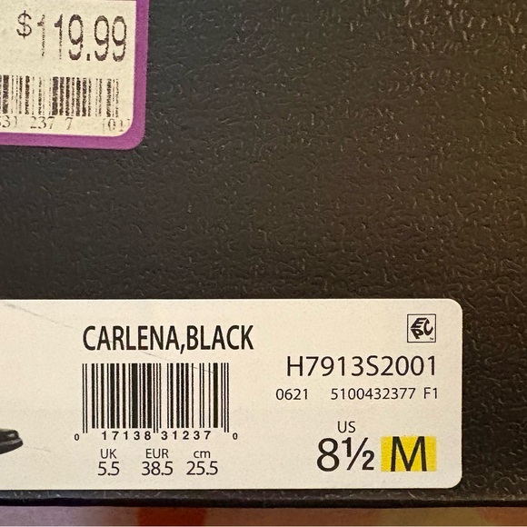 Naturalizer boots like new water resistant - Picture 7 of 7